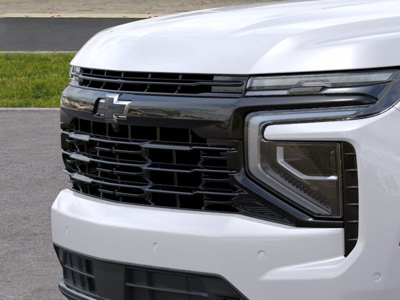 2025 Chevrolet Suburban RST photo 13