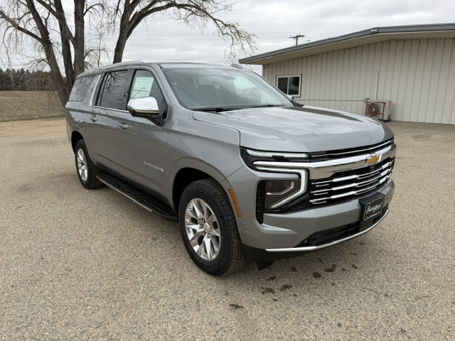 2026 Chevrolet Suburban Premier 4WD's photo