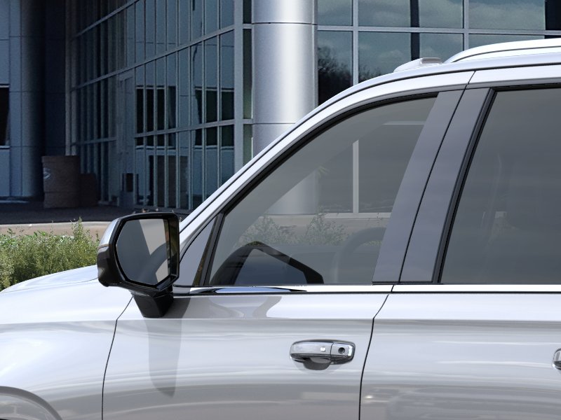 2026 Chevrolet Suburban Premier - Photo 38