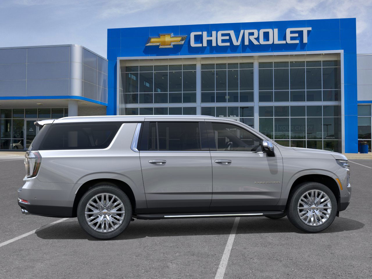 2025 Chevrolet Suburban Premier photo 5