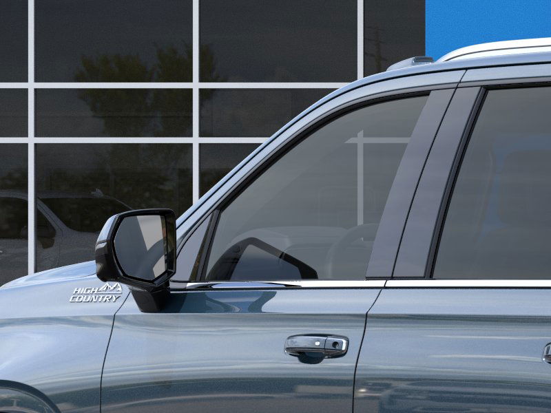 2026 Chevrolet Suburban High Country photo 11