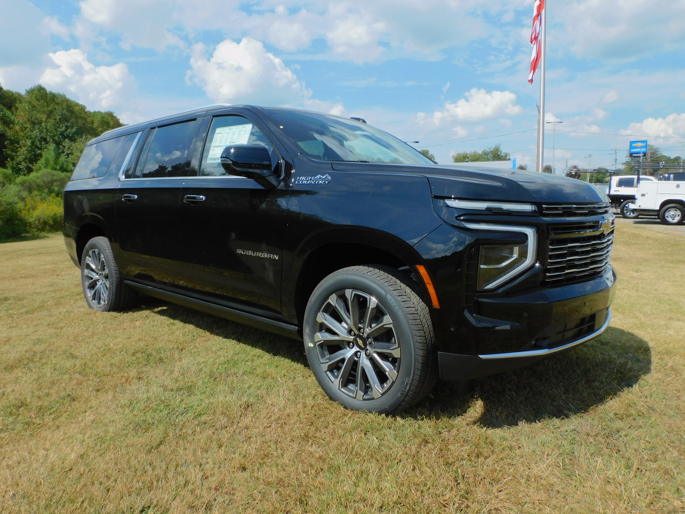 2026 Chevrolet Suburban High Country photo 9