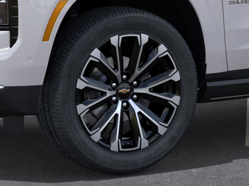 2025 Chevrolet Suburban High Country photo 8