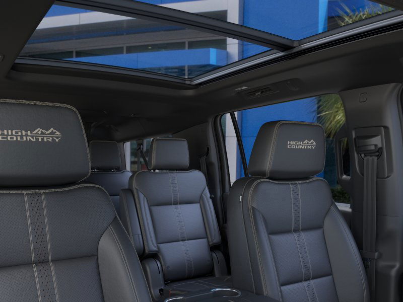 2025 Chevrolet Suburban High Country photo 34