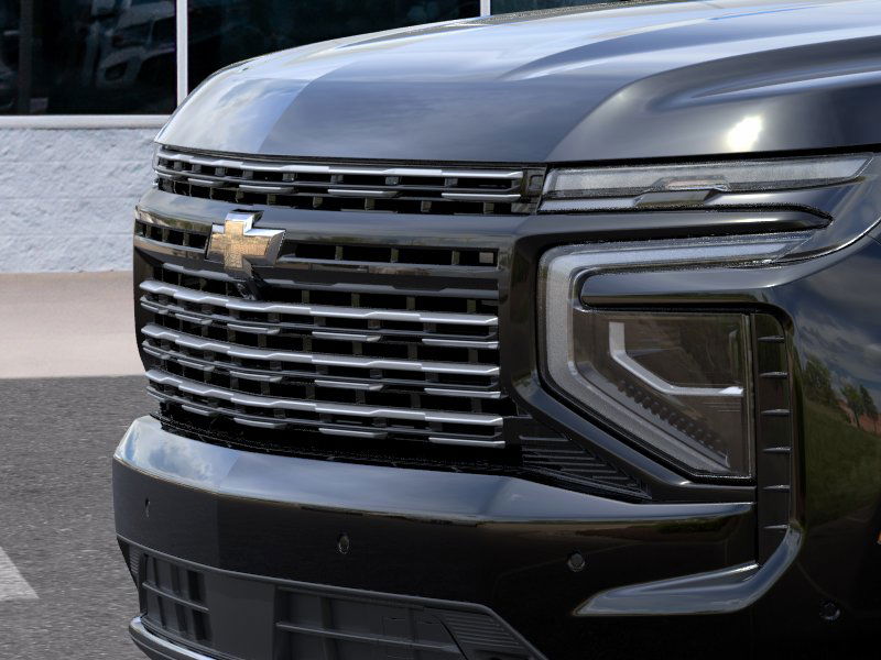 2025 Chevrolet Suburban High Country photo 13
