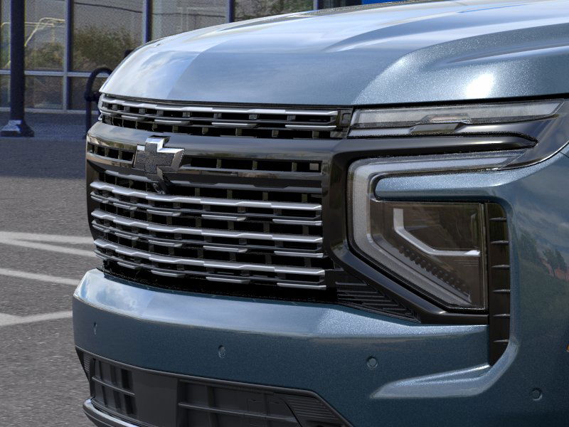2025 Chevrolet Suburban High Country photo 13