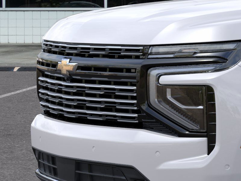 2025 Chevrolet Suburban High Country photo 12