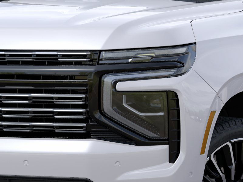 2025 Chevrolet Suburban High Country photo 9