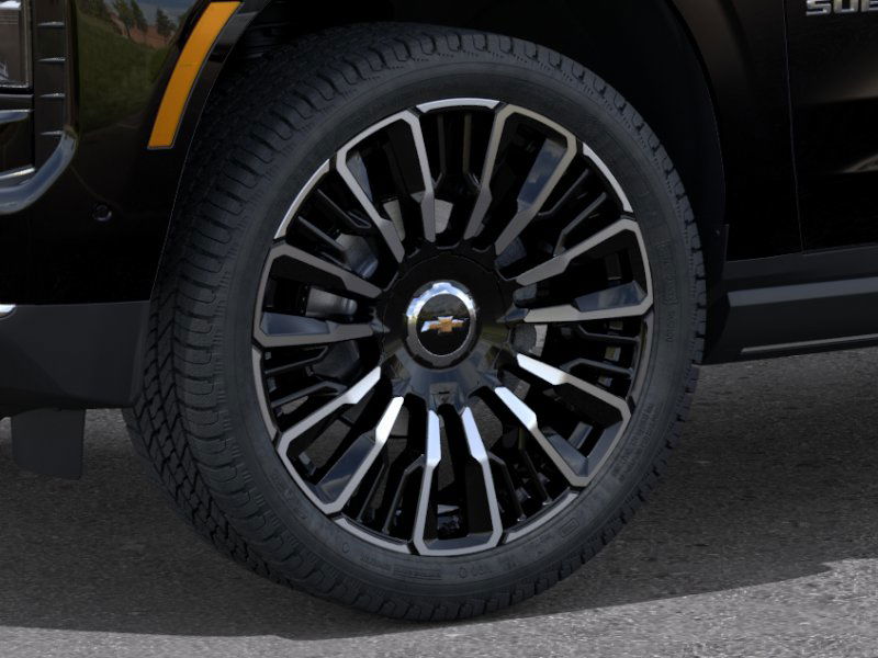 2025 Chevrolet Suburban High Country photo 7
