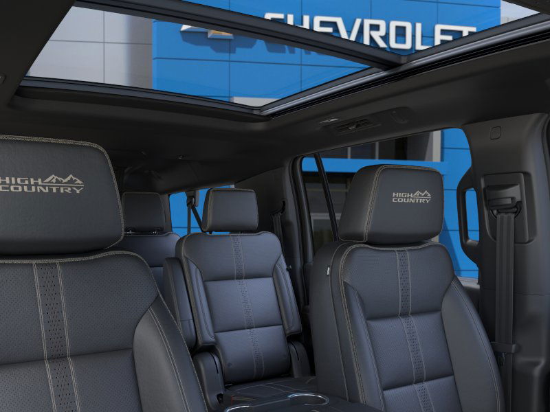 2025 Chevrolet Suburban High Country - Photo 48