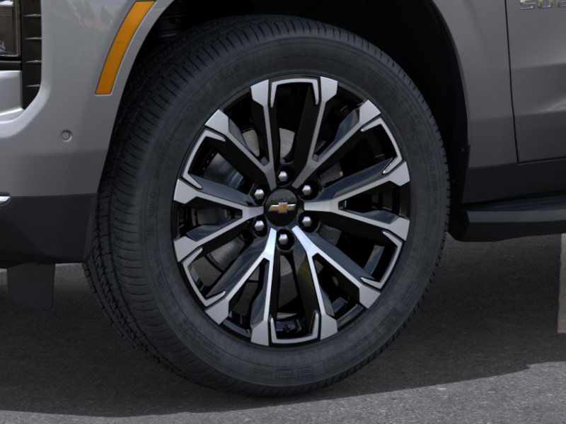 2025 Chevrolet Suburban High Country photo 9
