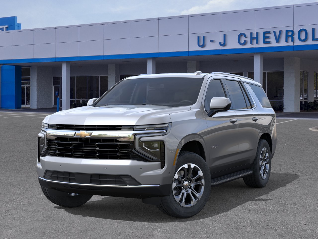 2026 Chevrolet Tahoe LS - Photo 6