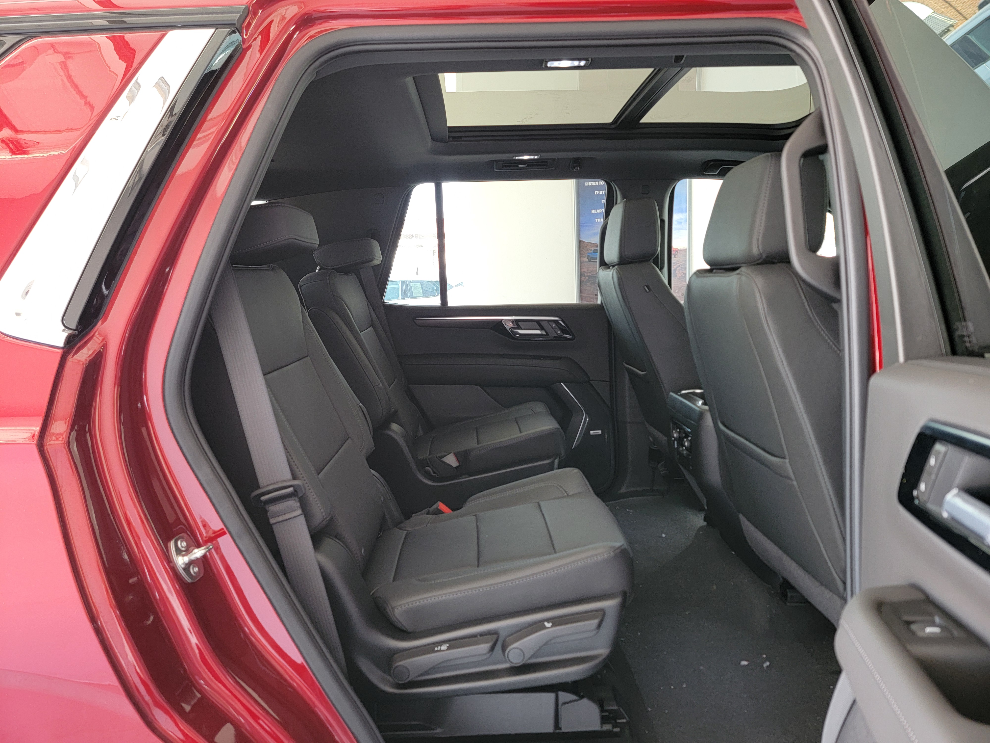 2026 Chevrolet Tahoe LT - Photo 34