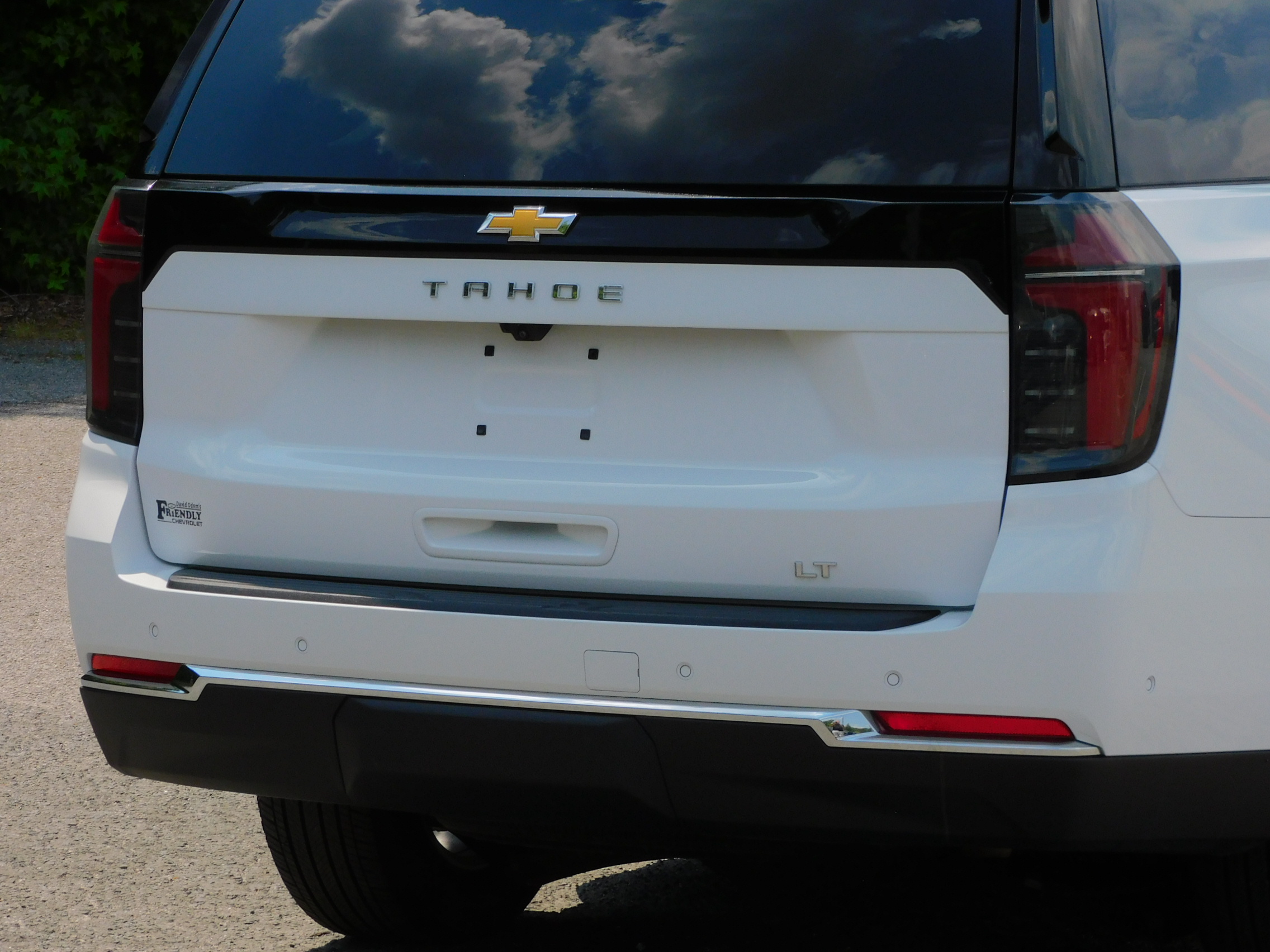 Used 2025 Summit White Chevrolet LT image 12