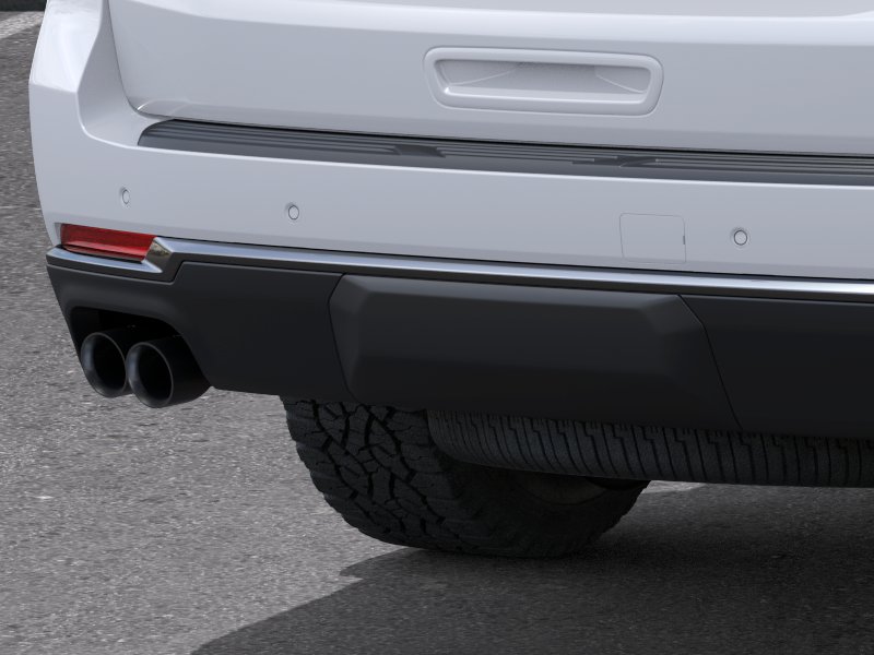 New 2026 Summit White Chevrolet Z71 image 40