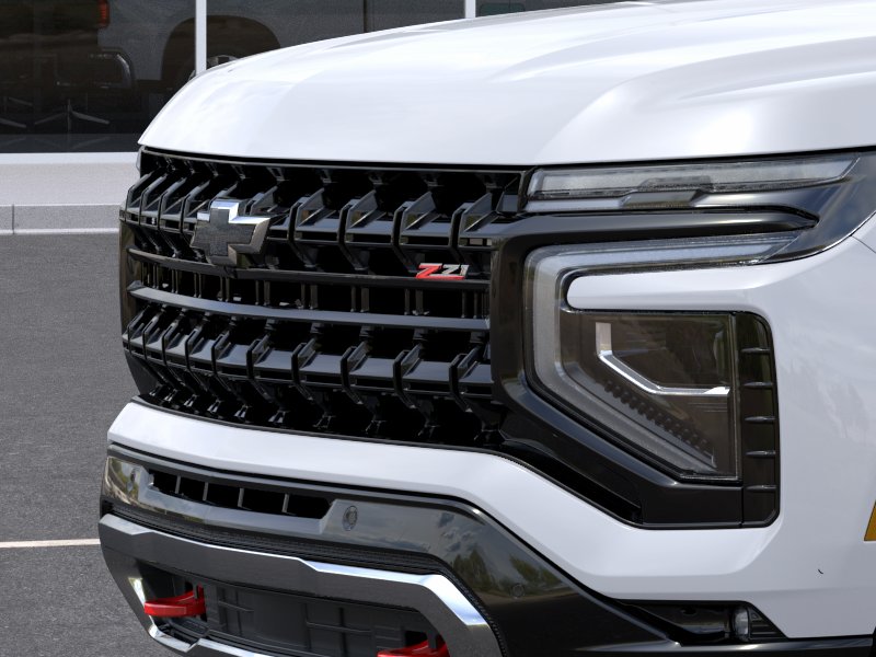 New 2026 Summit White Chevrolet Z71 image 37