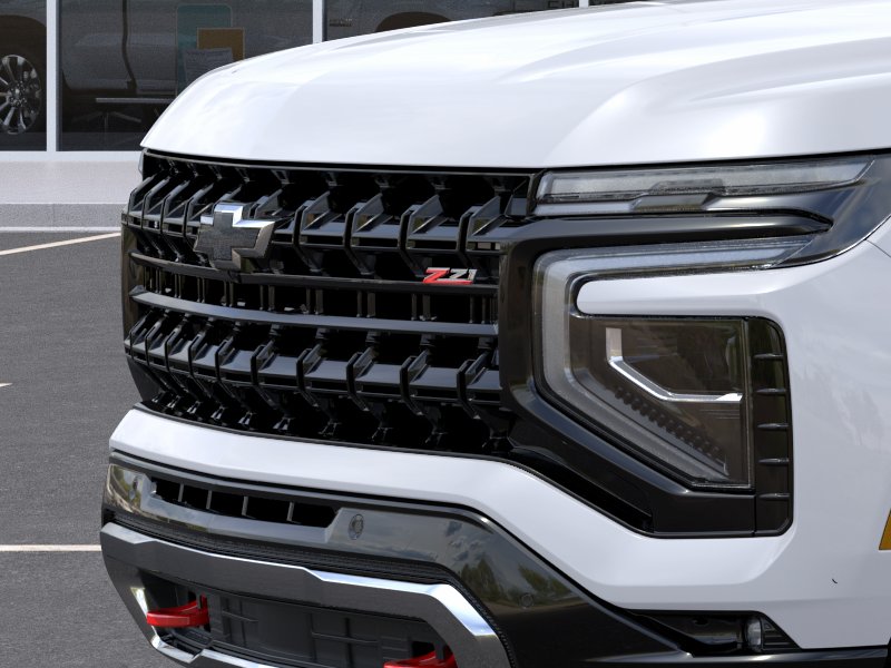 New 2026 Summit White Chevrolet Z71 image 13