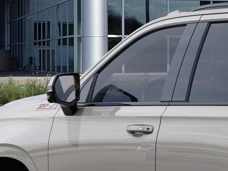 2027 Chevrolet Tahoe Z71 - Photo 37