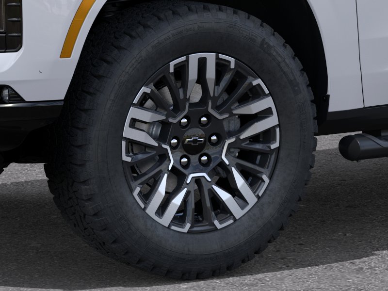 New 2026 Summit White Chevrolet Z71 image 33