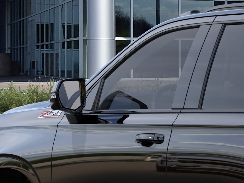 2027 Chevrolet Tahoe Z71 - Photo 37