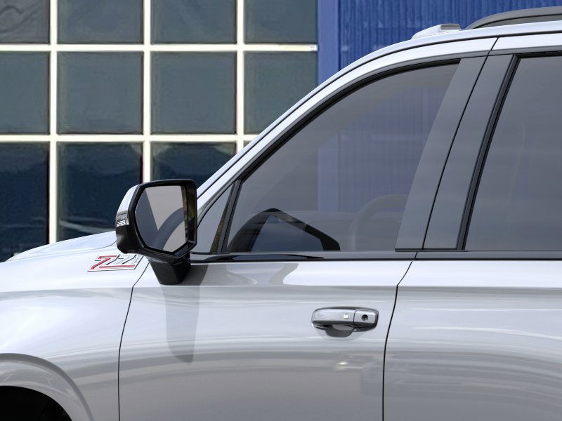 2026 Chevrolet Tahoe Z71 photo 12