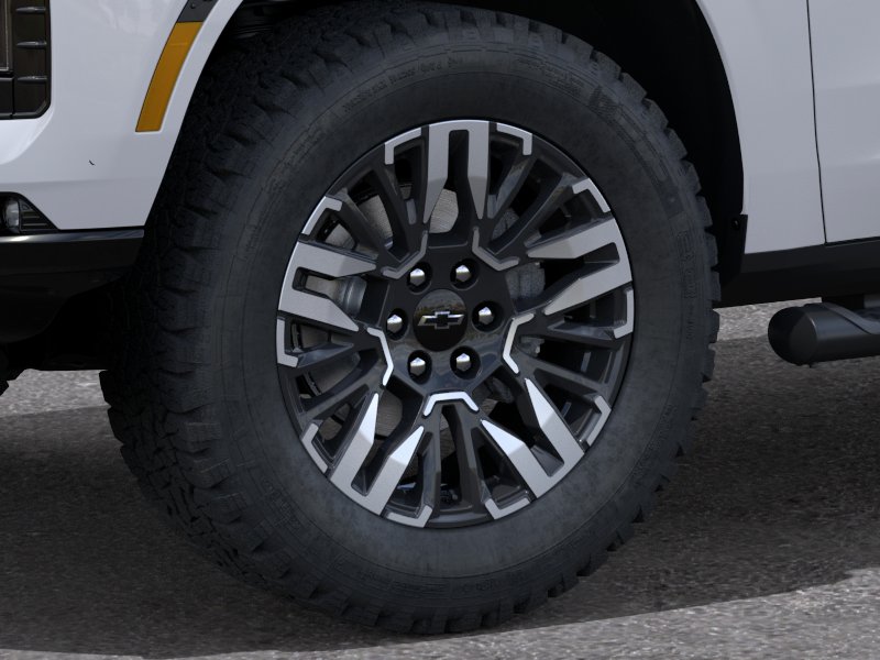 New 2026 Summit White Chevrolet Z71 image 9