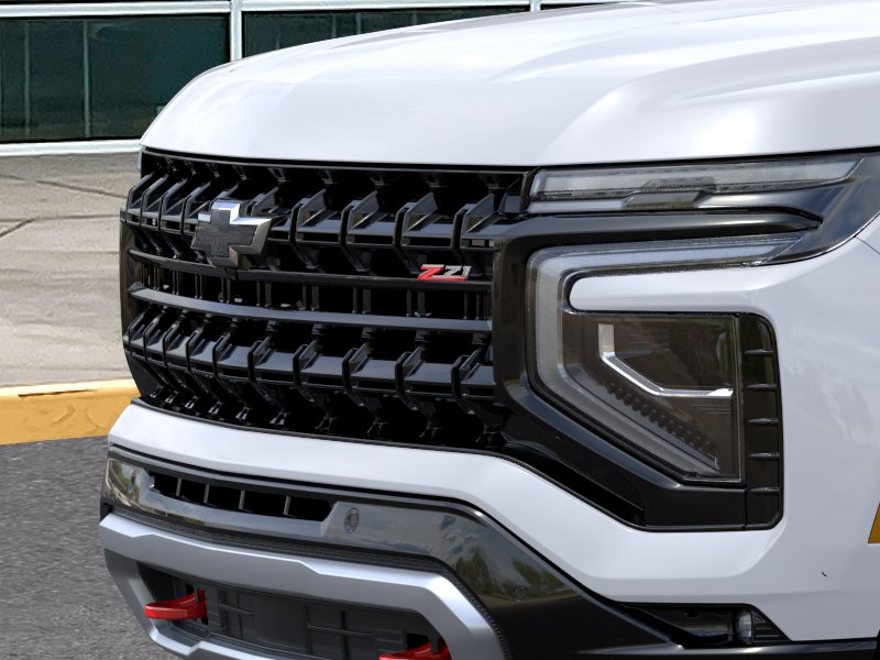 New 2026 Summit White Chevrolet Z71 image 40