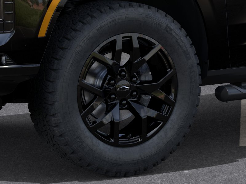 New 2027 Black Chevrolet Z71 image 33