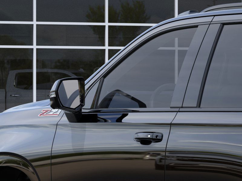 2025 Chevrolet Tahoe Z71 photo 12