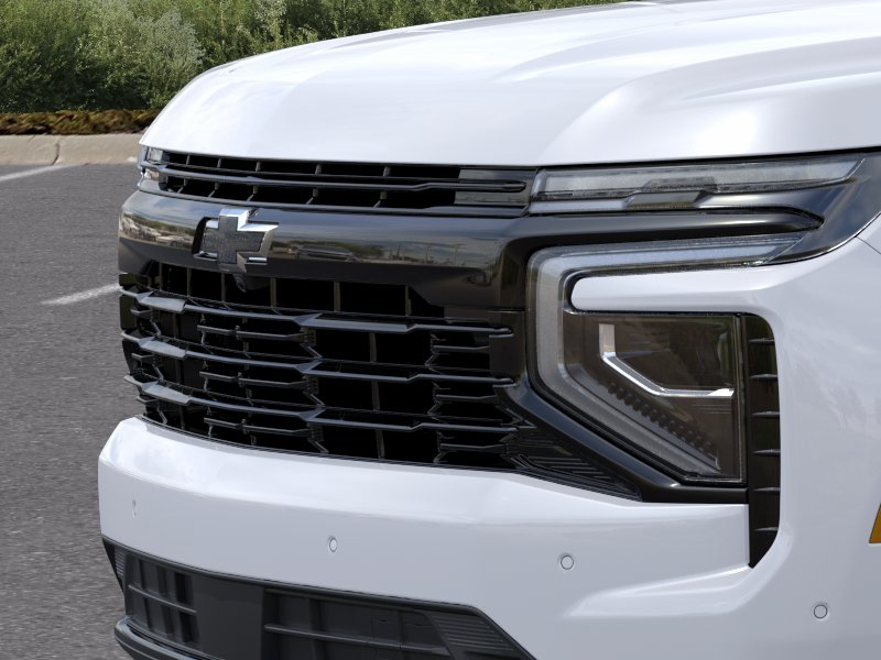 New 2026 Summit White Chevrolet RST image 39