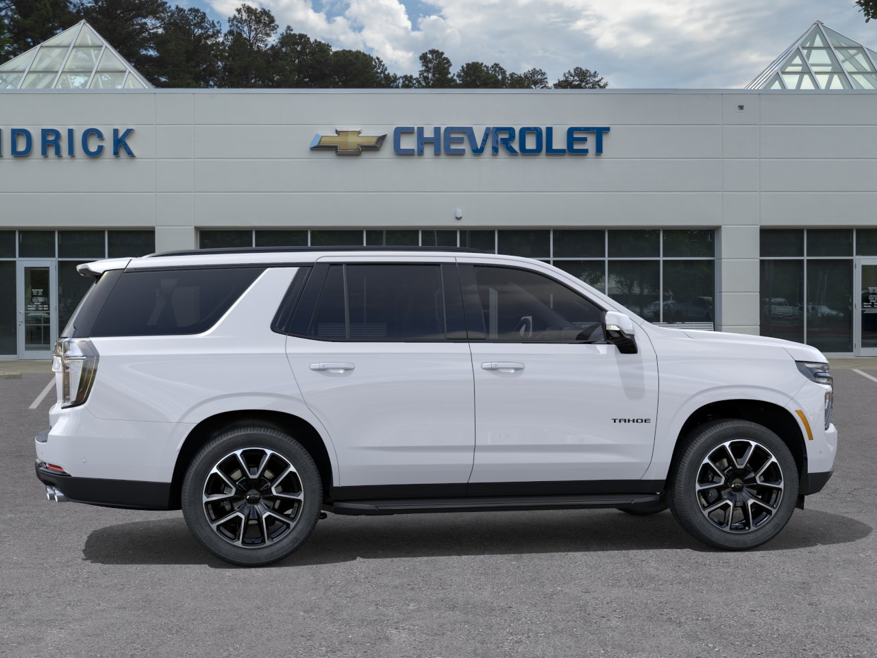 New 2026 Summit White Chevrolet RST image 4