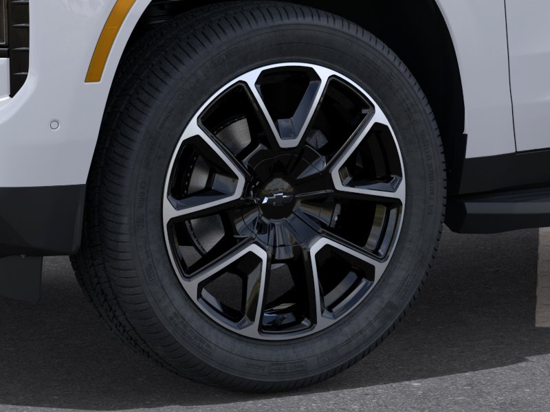 New 2026 Summit White Chevrolet RST image 9