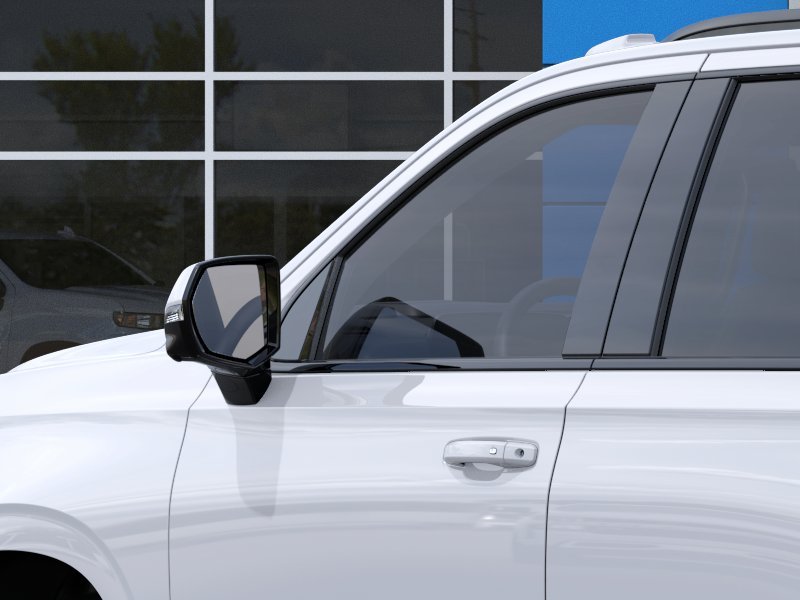 New 2026 Summit White Chevrolet RST image 12