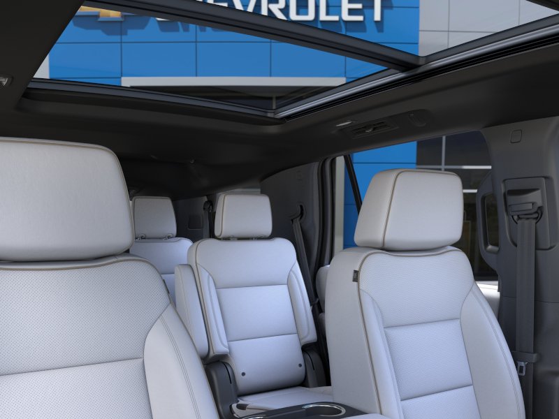 New 2026 Polar White Tricoat Chevrolet Premier image 48