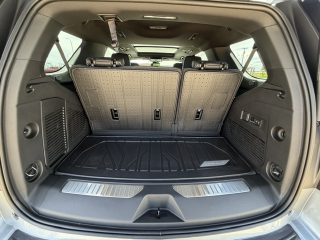 2026 Chevrolet Tahoe Premier - Photo 13