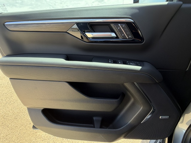 2026 Chevrolet Tahoe Premier - Photo 25