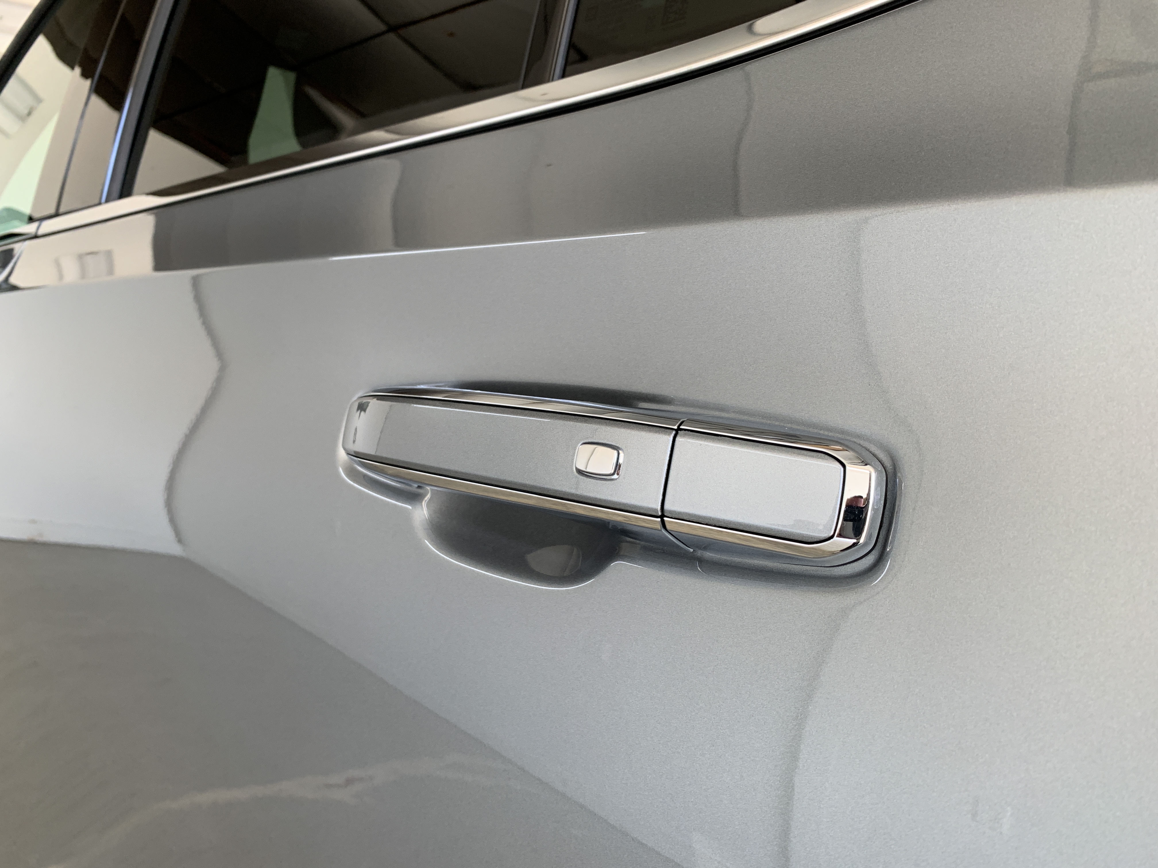 2026 Chevrolet Tahoe Premier - Photo 9