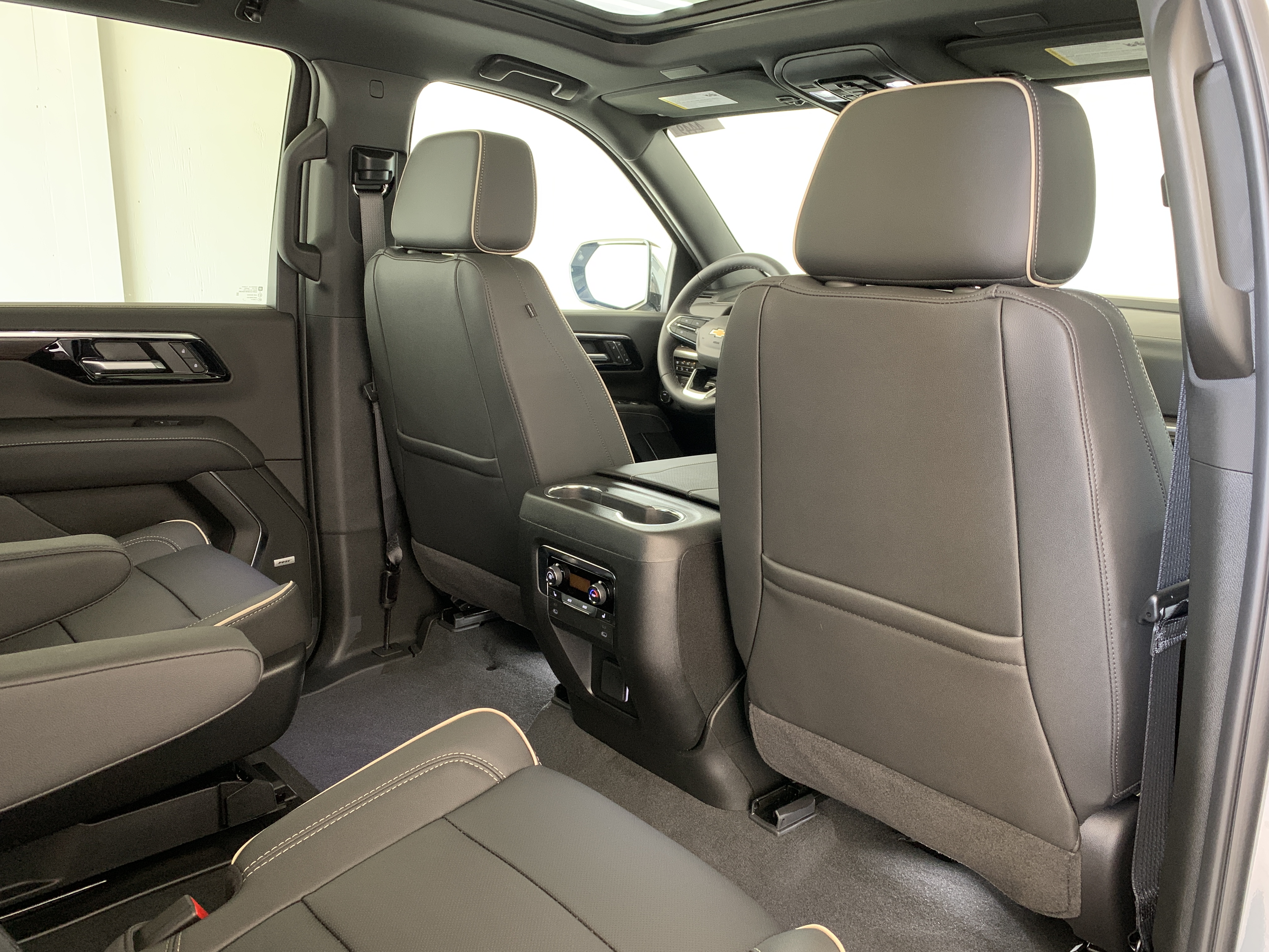 2026 Chevrolet Tahoe Premier - Photo 40