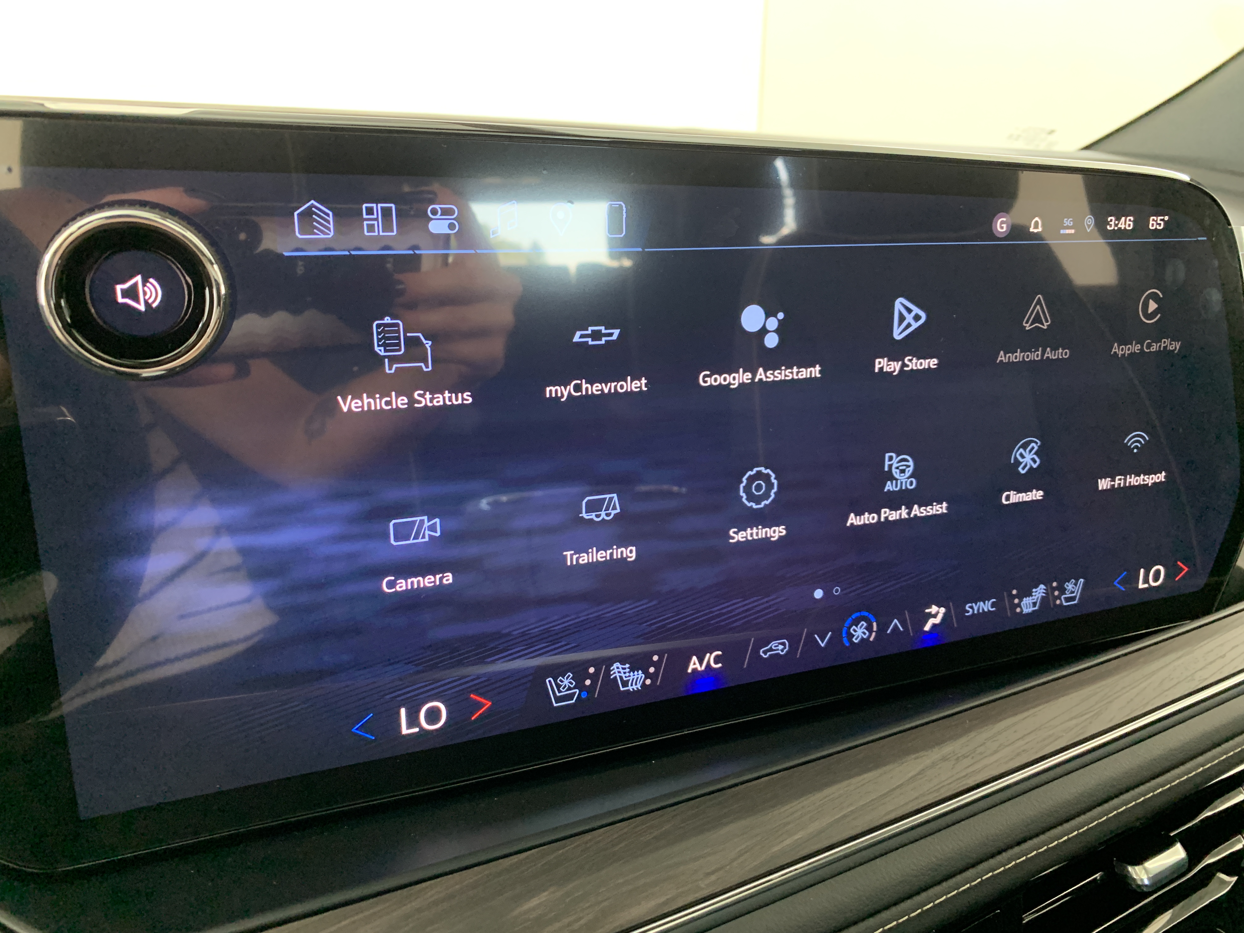 2026 Chevrolet Tahoe Premier - Photo 28