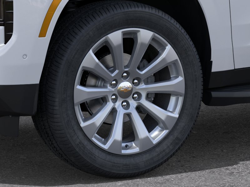 New 2027 Polar White Tricoat Chevrolet High Country image 40