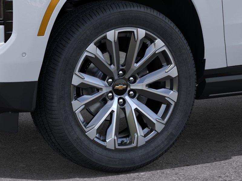 New 2026 Polar White Tricoat Chevrolet High Country image 9