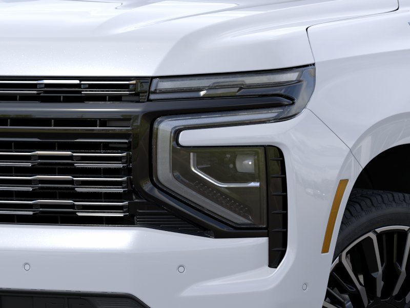 New 2026 Polar White Tricoat Chevrolet High Country image 10