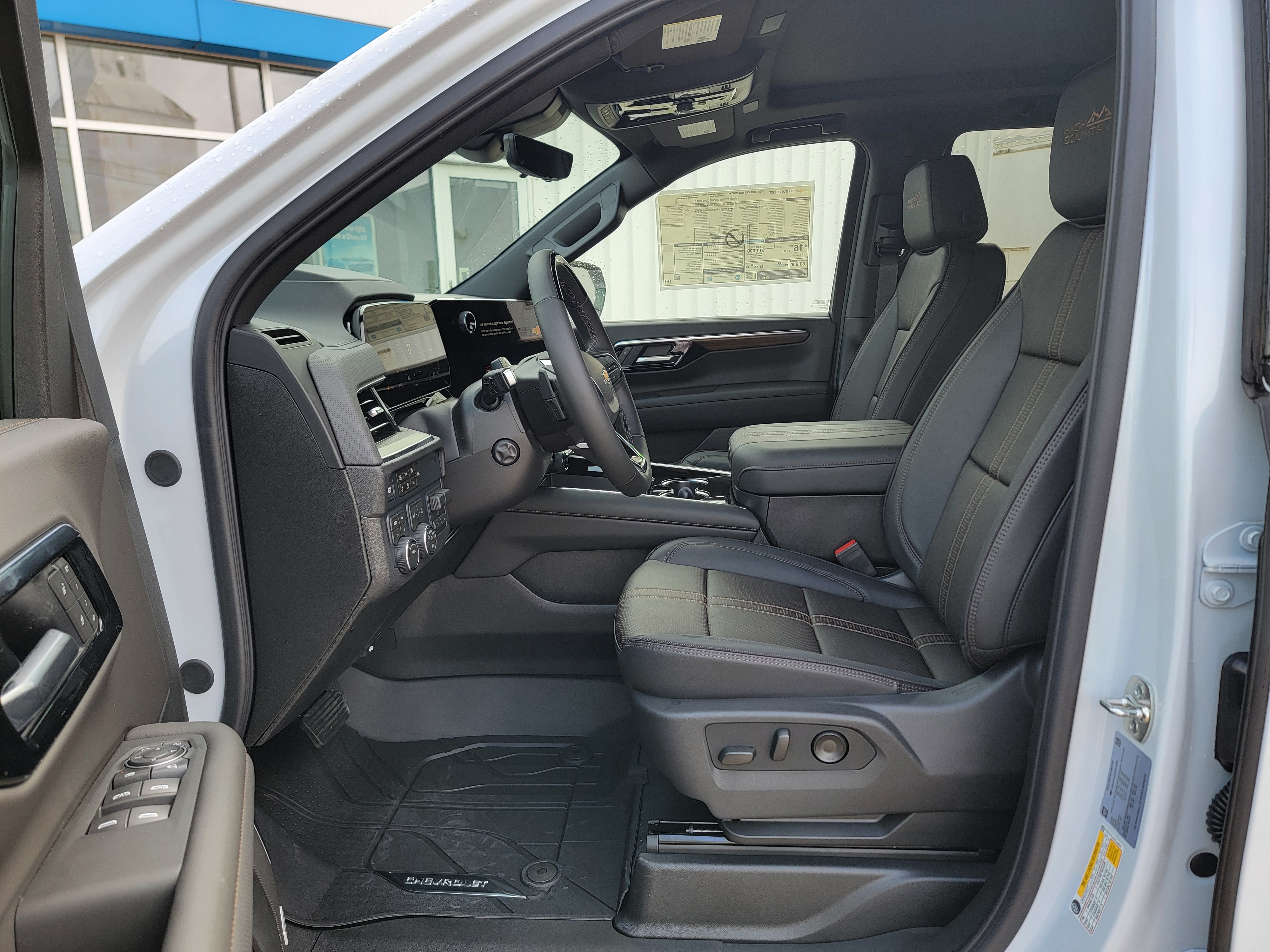 New 2026 Polar White Tricoat Chevrolet High Country image 16