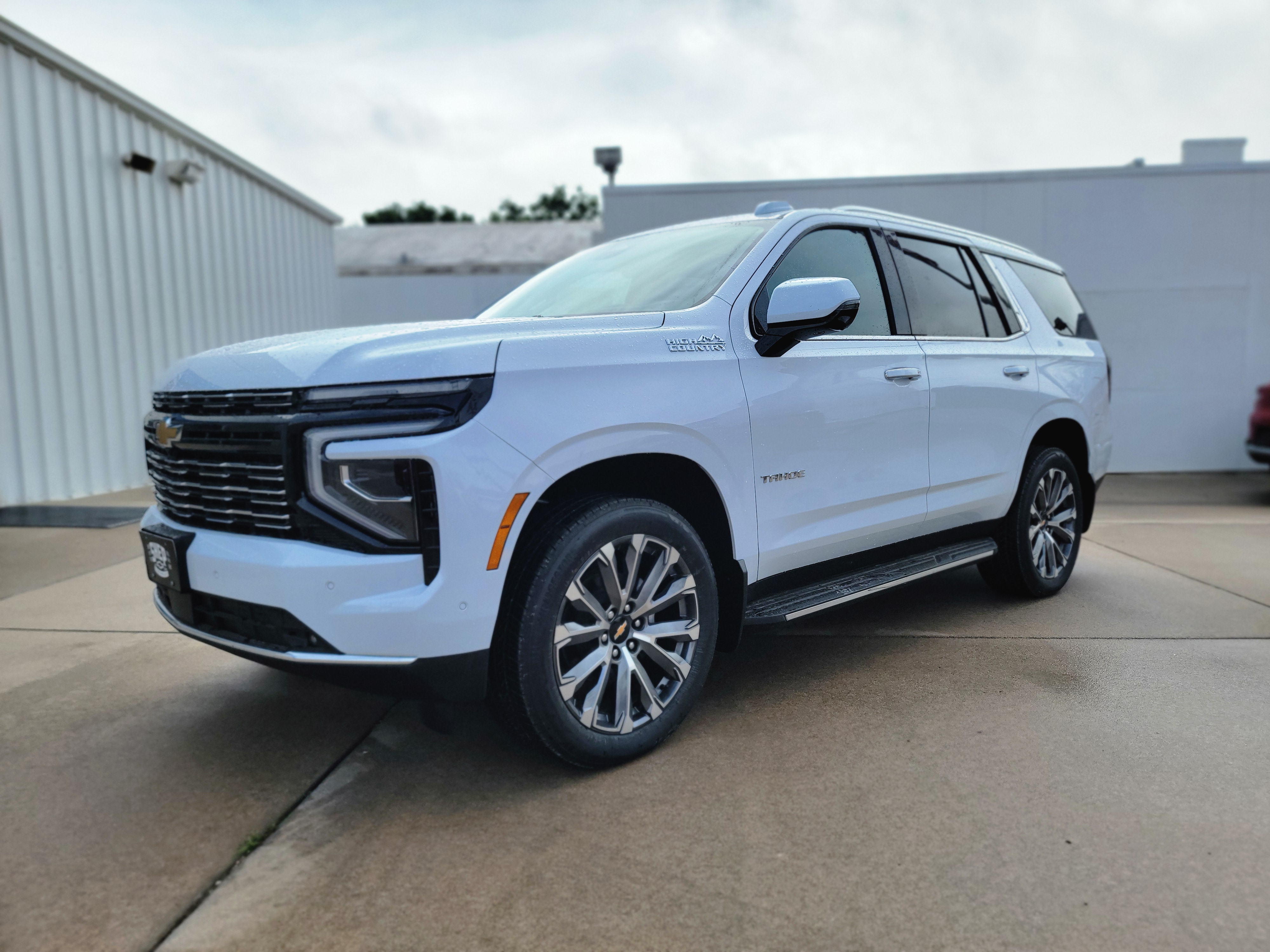 New 2026 Polar White Tricoat Chevrolet High Country image 8