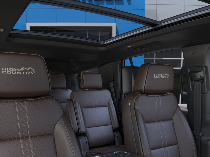 New 2026 Polar White Tricoat Chevrolet High Country image 24