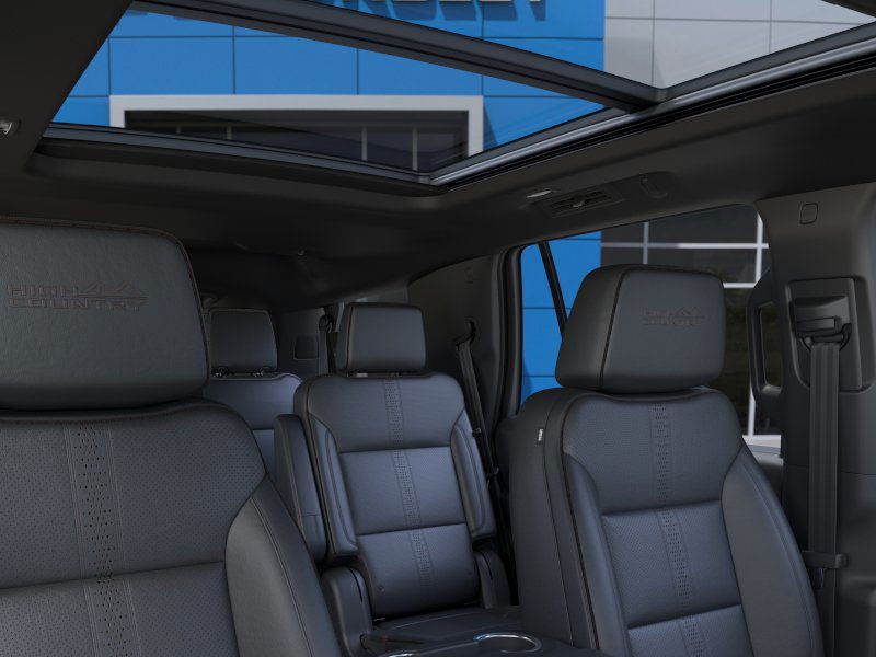 2025 Chevrolet Tahoe High Country photo 23