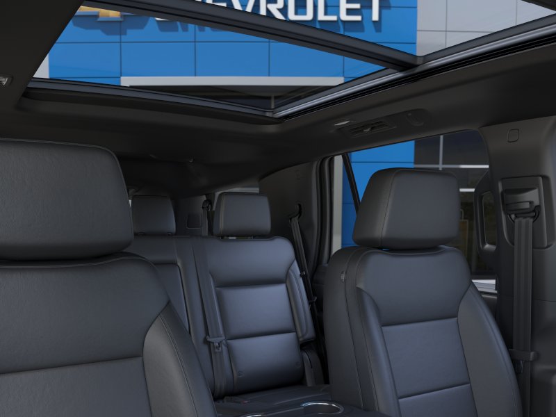Used 2023 Iridescent Pearl Tricoat Chevrolet LT image 63
