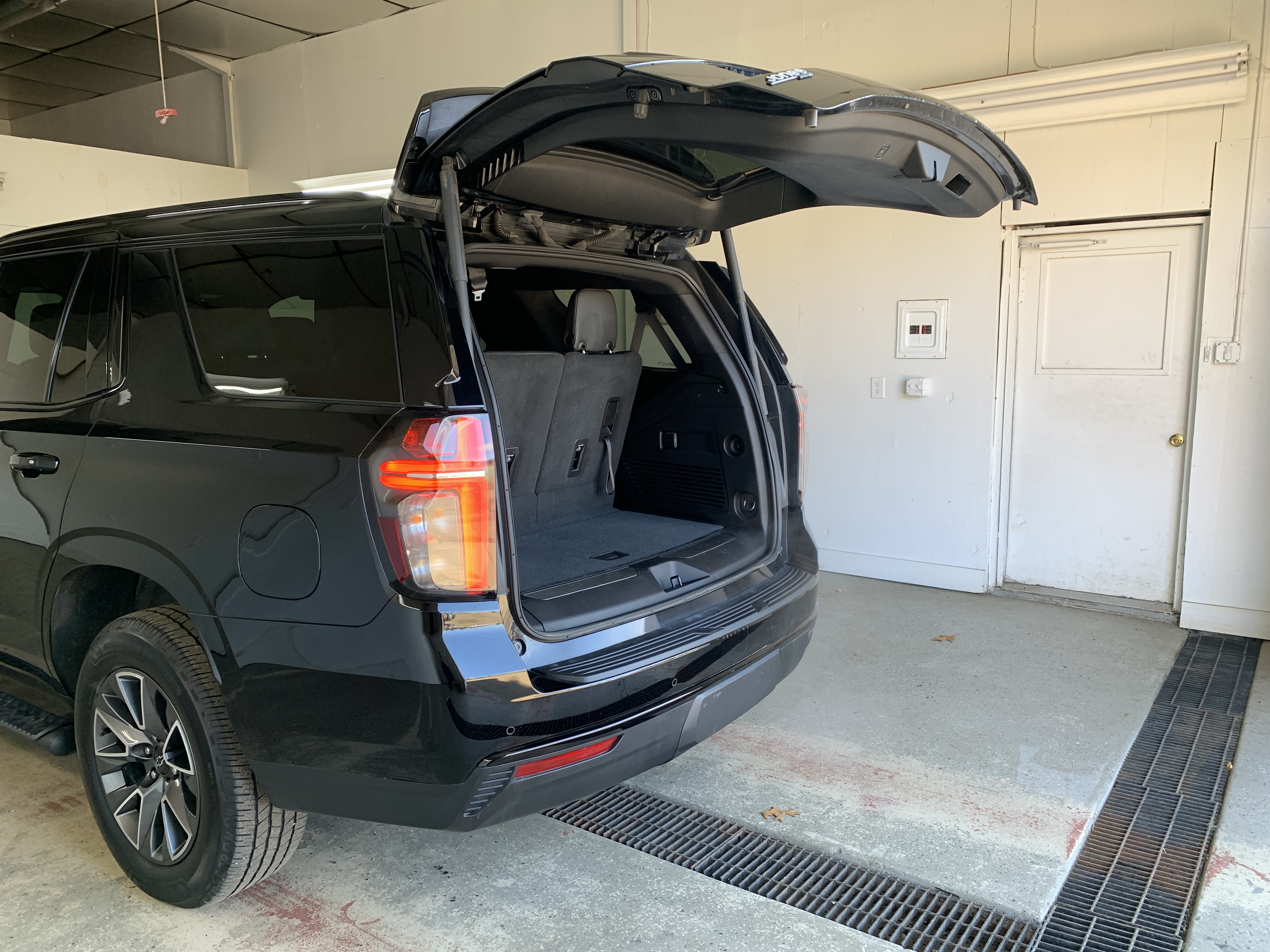 2023 Chevrolet Tahoe Z71 - Photo 46