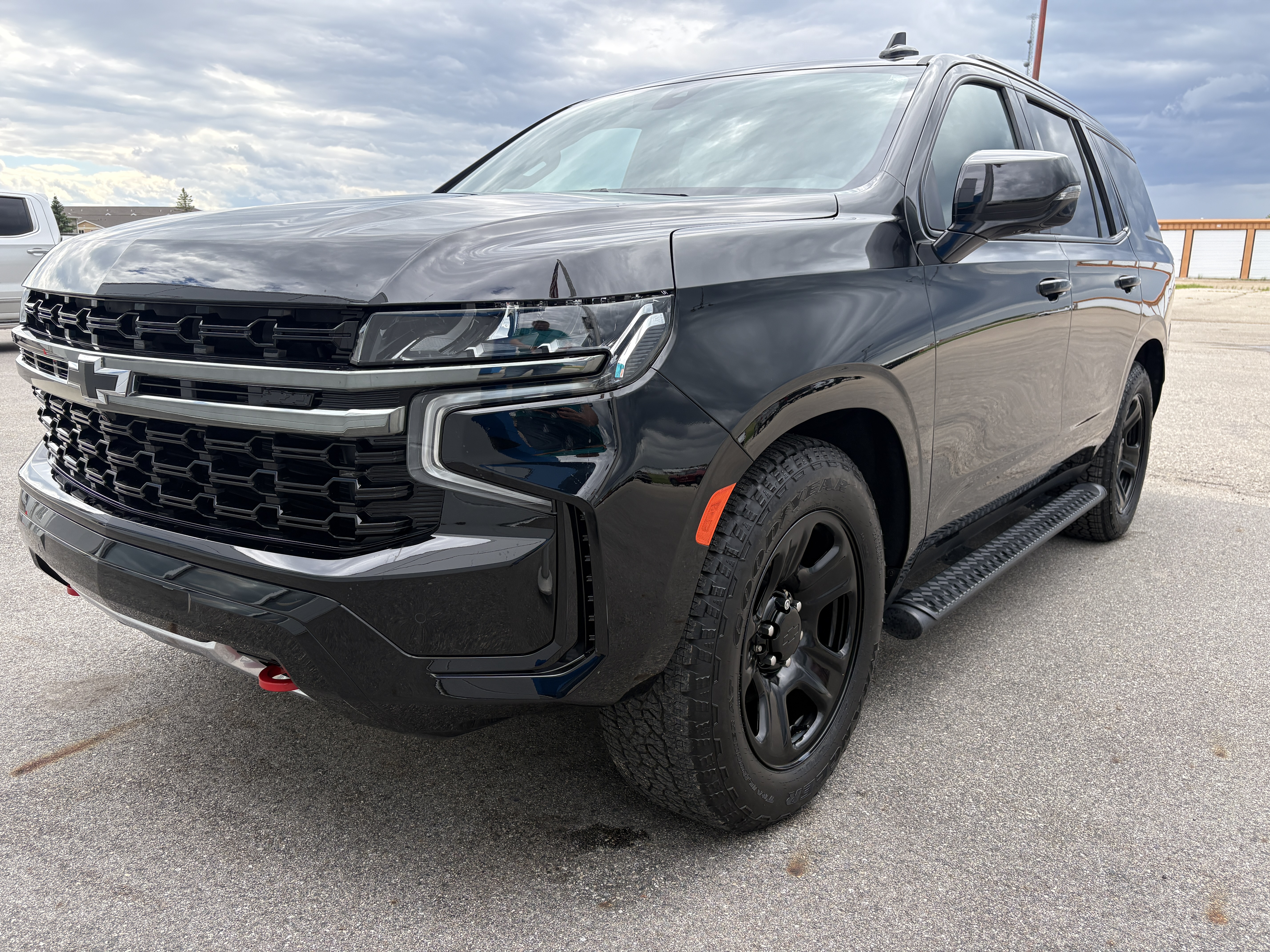 Used 2022 Chevrolet Tahoe Z71 with VIN 1GNSKPKL4NR264917 for sale in Thief River Falls, Minnesota
