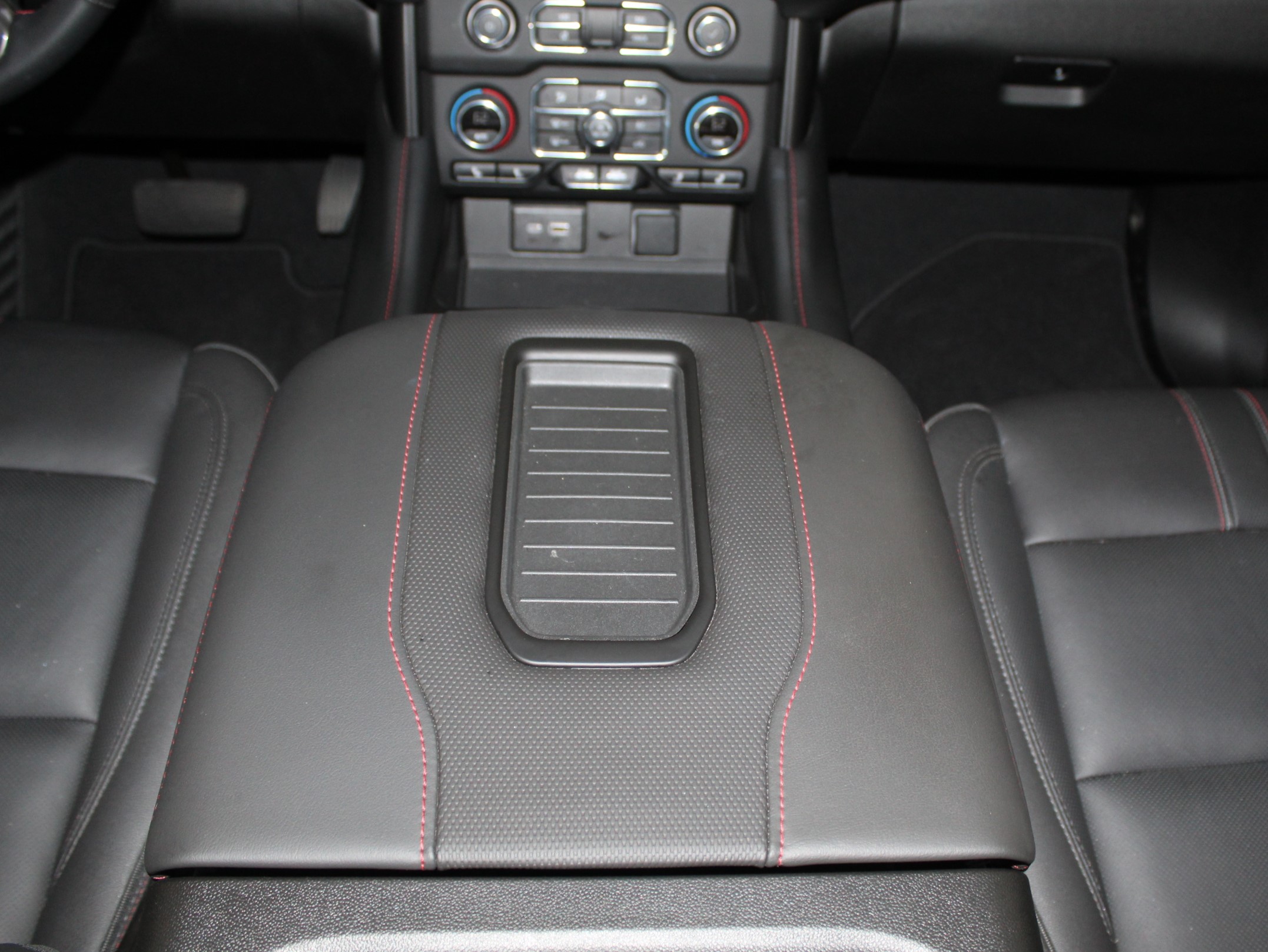2024 Chevrolet Tahoe RST photo 15